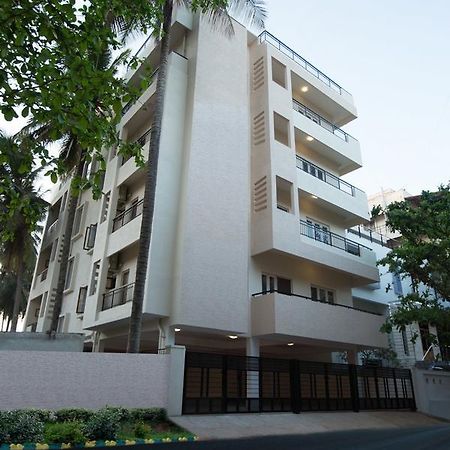 Benaka Suites Bangalore Exteriör bild