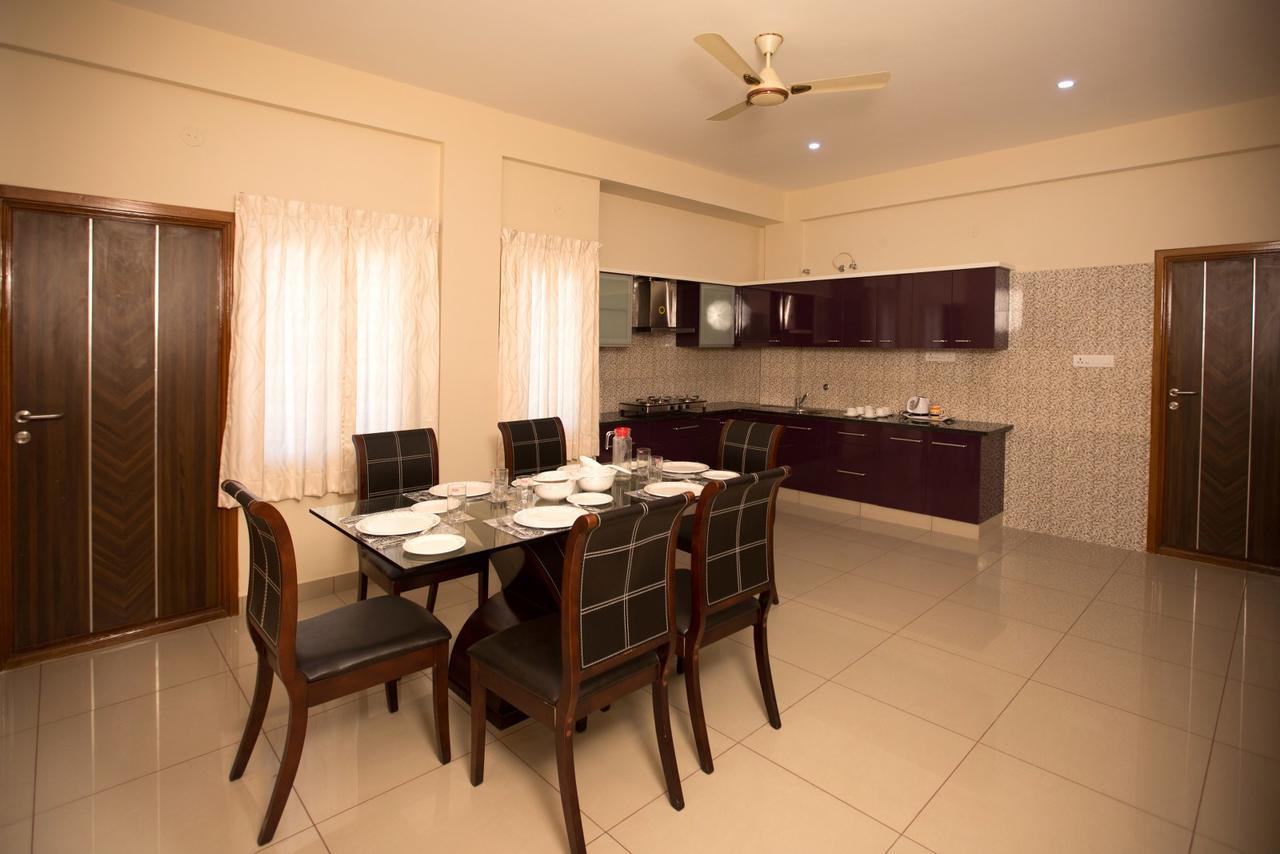 Benaka Suites Bangalore Exteriör bild